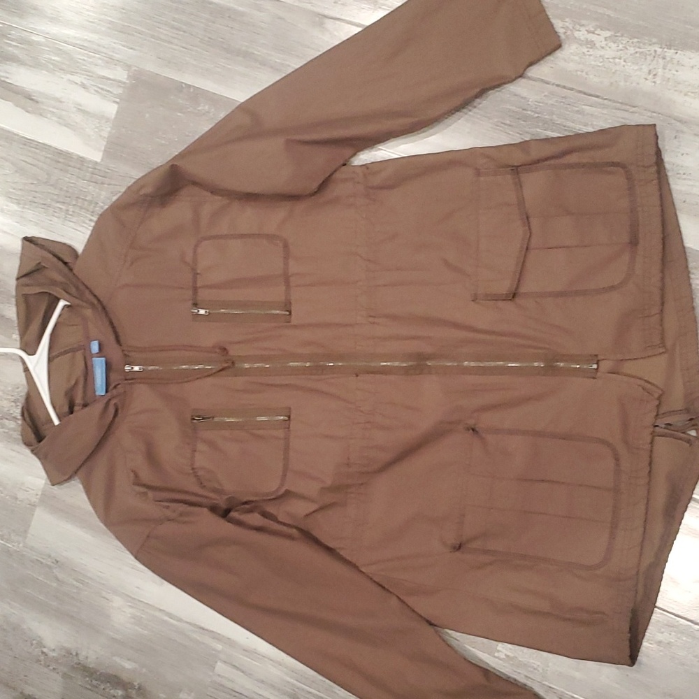 Women's light weight jacket
